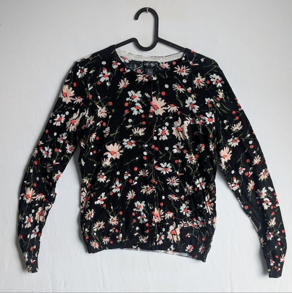 Lord & Taylor sz M Black with Floral Print button up cardigan Cotton Modal blend